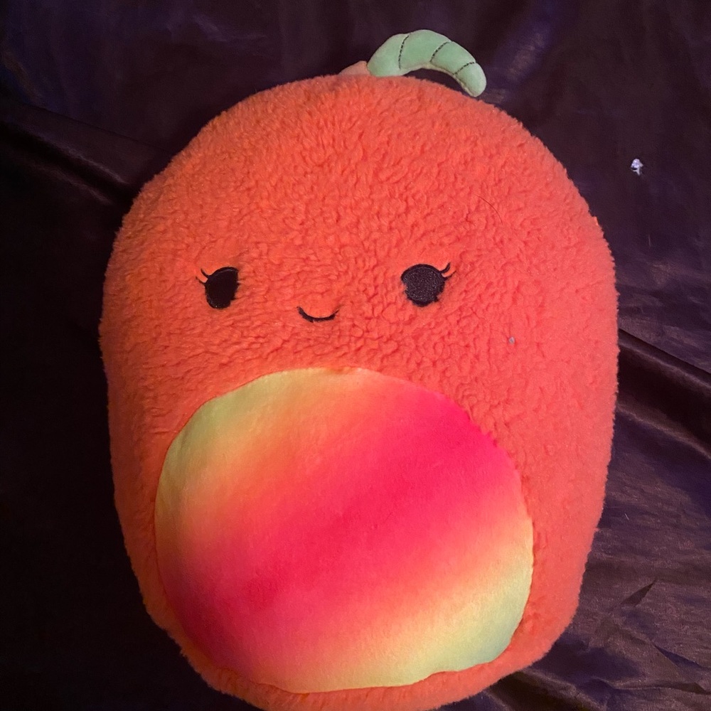 mango squish mallow medium size